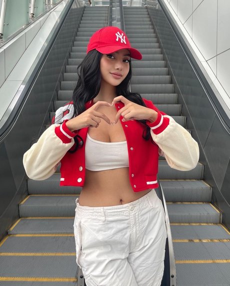 Nika Higashionna