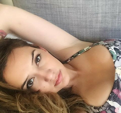Nahá fotka uniklých OnlyFans od Geo Antoinette