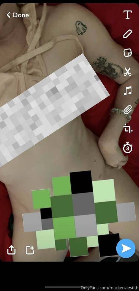 Mackenziestith OnlyFans泄露裸照
