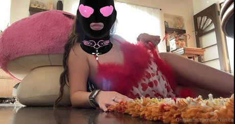 Naken läckt OnlyFans-bild av Lilchinita