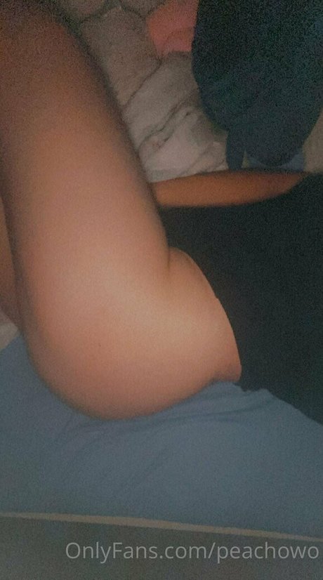 Nahá fotka uniklých OnlyFans od Peachowo