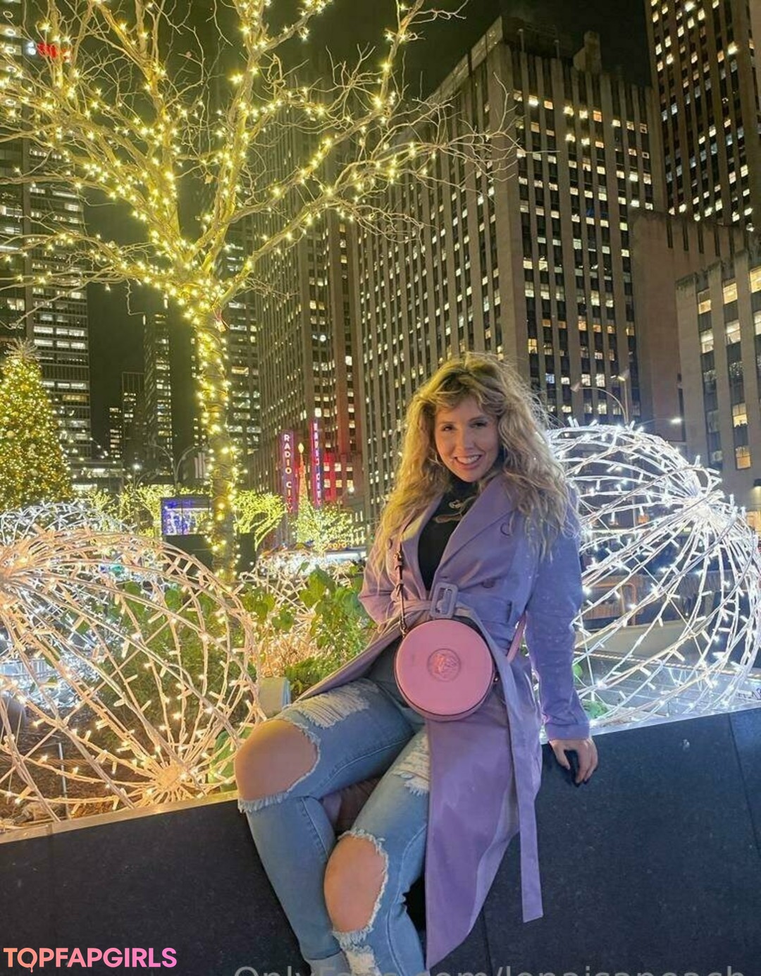Nahá fotka uniklých OnlyFans od Lena Paul #1335