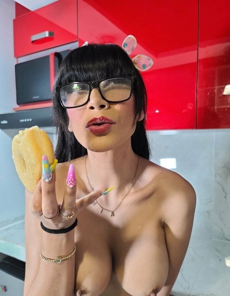 Mia Marin