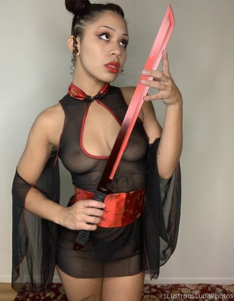 Naken läckt OnlyFans-bild av The Lovely Luna