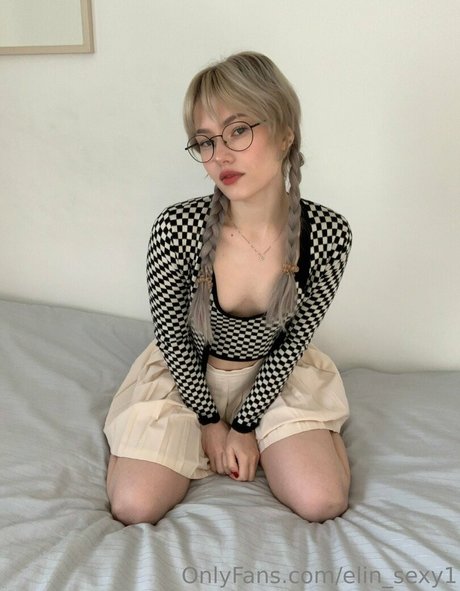 Elinsexy1