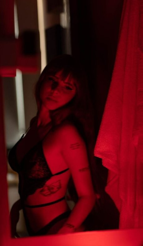 Foto di nudo di fuga di OnlyFans di Anasoclash