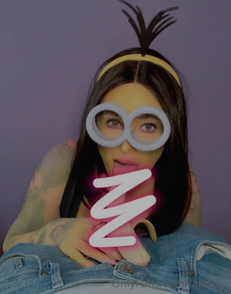 Laura Lux