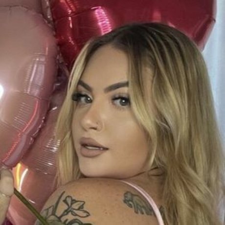 Alaston vuotanut OnlyFans-kuva Amandaamcxox