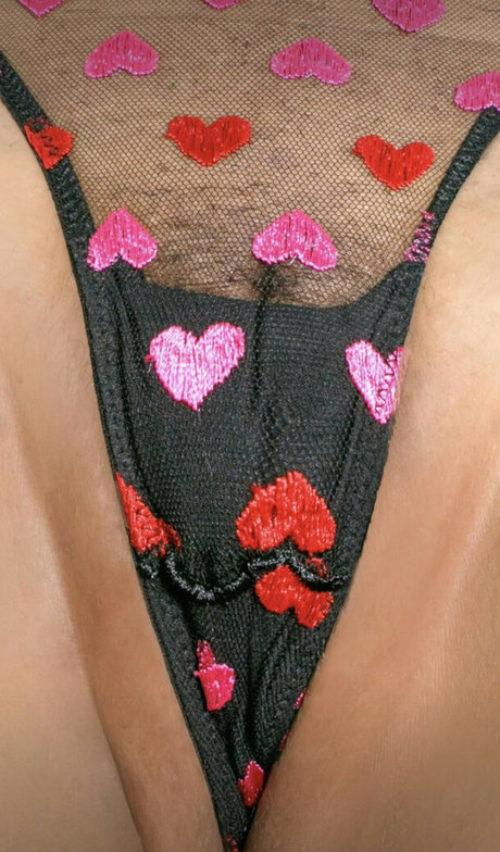 Nahá fotka uniklých OnlyFans od Tahiry