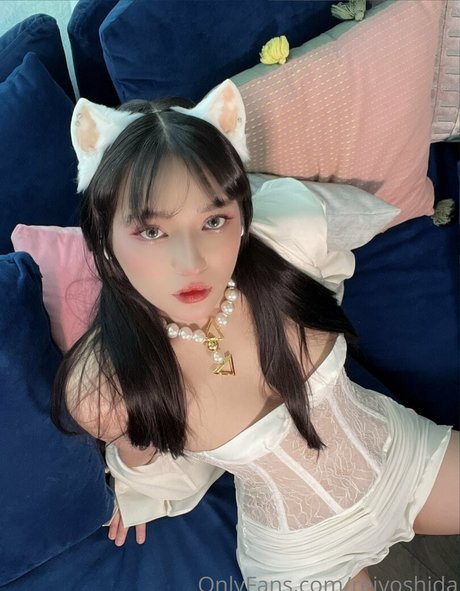 Nahá fotka uniklých OnlyFans od Reiyoshida