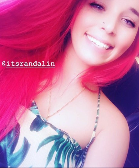 Обнаженная фотография утечки OnlyFans от Itsrandalin