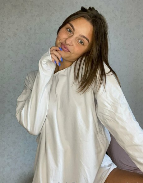 Alaston vuotanut OnlyFans-kuva Jane Davis