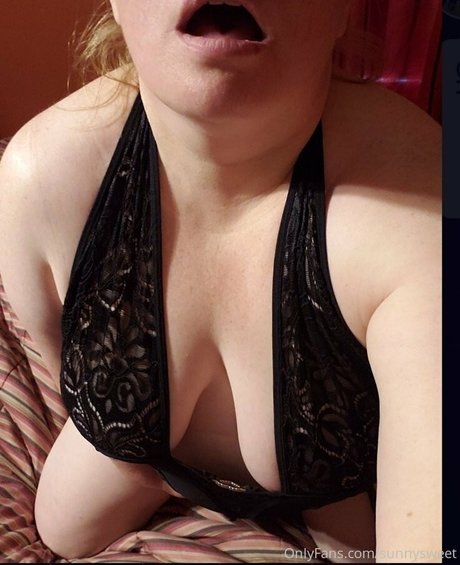 Обнаженная фотография утечки OnlyFans от Sunnysweet