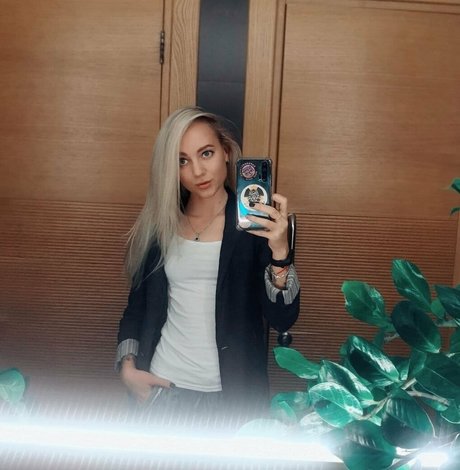 Alinalovely