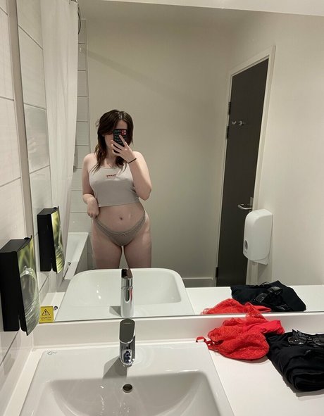 Ashleysquirts