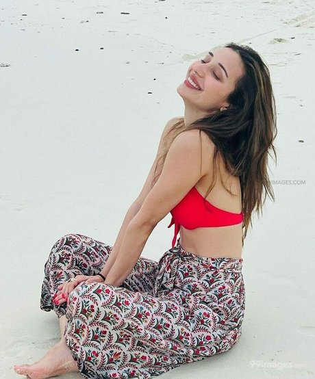 Heli Daruwala OnlyFansリークヌード写真