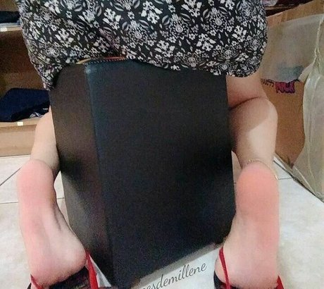 Nahá fotka uniklých OnlyFans od Millenecarolina