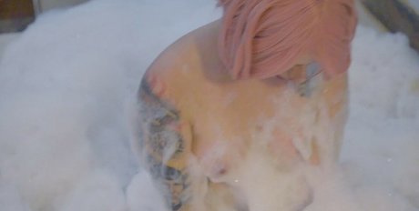 Nahá fotka uniklých OnlyFans od Yuma 2077
