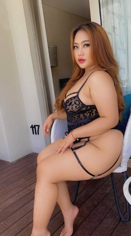 Asianaphrodite01