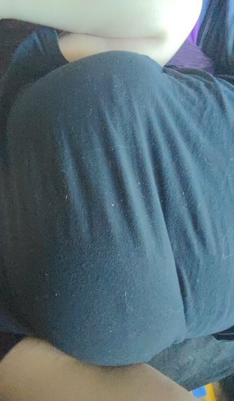 Nahá fotka uniklých OnlyFans od Calliecerullifree