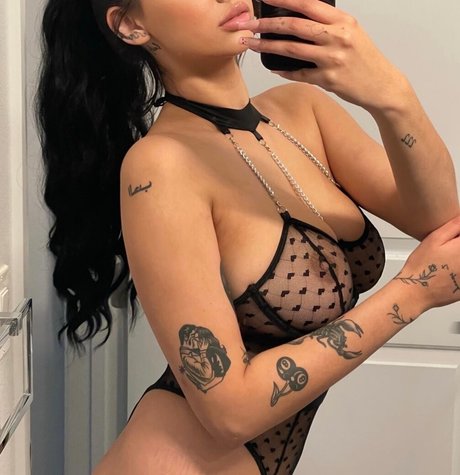 Nacktes geleaktes OnlyFans-Foto von Grunge Forever