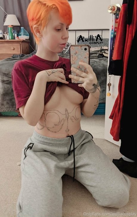 Nahá fotka uniklých OnlyFans od Axilliacosplay