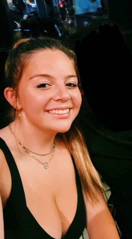 Nahá fotka uniklých OnlyFans od Kaylee S
