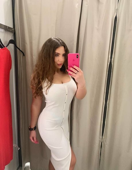 Nahá fotka uniklých OnlyFans od Deeann
