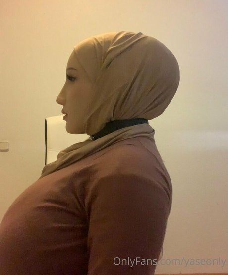 Alaston vuotanut OnlyFans-kuva Yaseonly