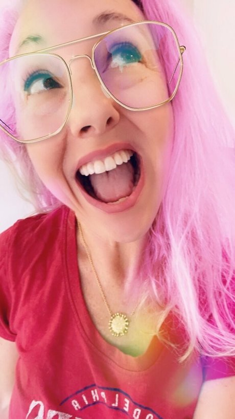 Nagie wyciekłe zdjęcie OnlyFans od Drlovejoy