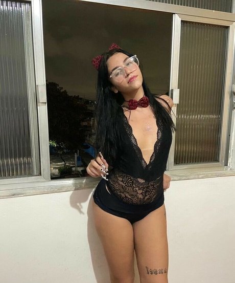 Nahá fotka uniklých OnlyFans od Vitoria Bornoll