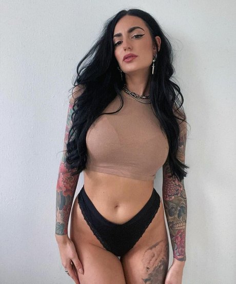Naken lekkede OnlyFans-bilde av Lila Fanego