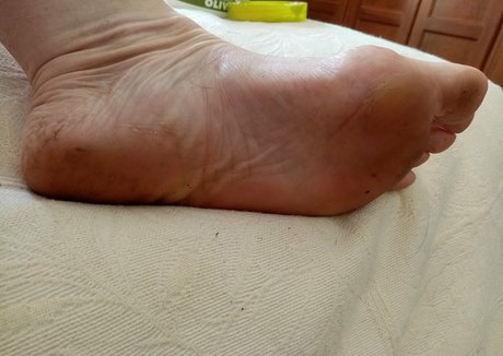 Nahá fotka uniklých OnlyFans od Melodycharm1
