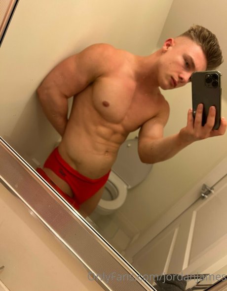 Naken lekkede OnlyFans-bilde av Jordanjames