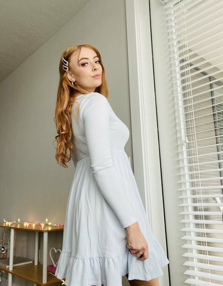 Alaston vuotanut OnlyFans-kuva Briannabolt