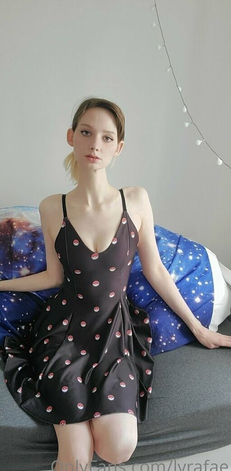 Naken lekkede OnlyFans-bilde av Lyra Fae