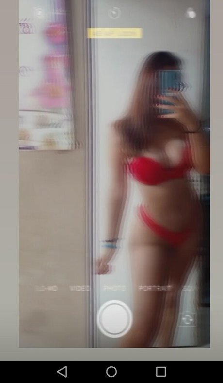 Photo nue de fuite OnlyFans de Rous Rochio22