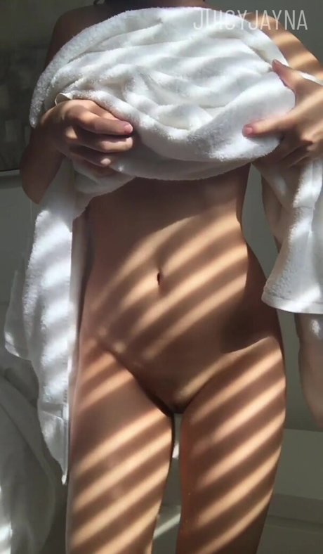 Nagie wyciekłe zdjęcie OnlyFans od Juicyjayna