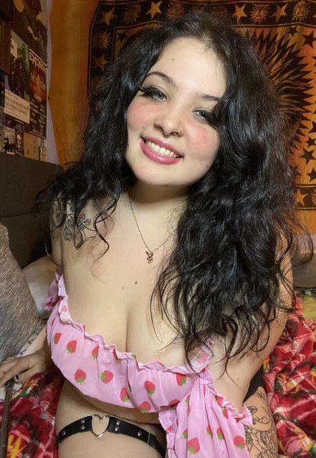 Naken lekkede OnlyFans-bilde av Graciewoods