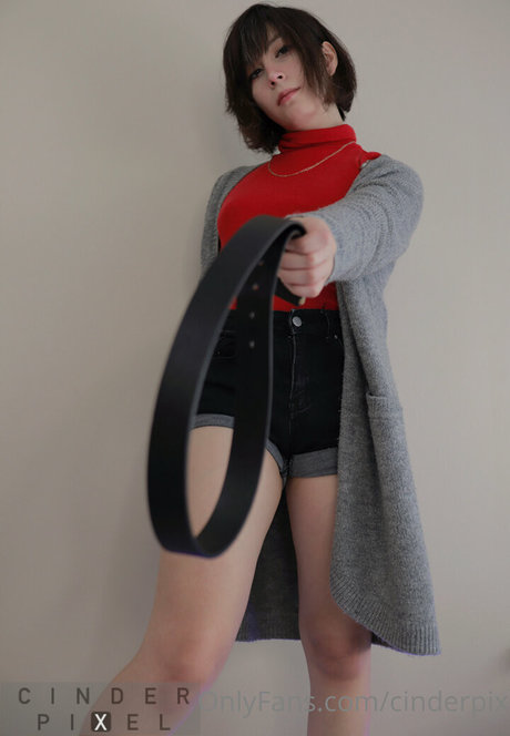 Nahá fotka uniklých OnlyFans od Cinderpixelfree