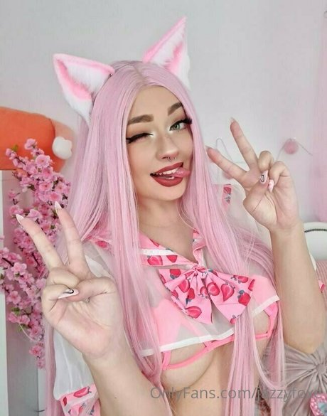 Naken lekkede OnlyFans-bilde av Jazzyfoxe