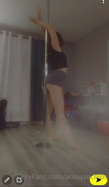 Naken läckt OnlyFans-bild av Acouplechips