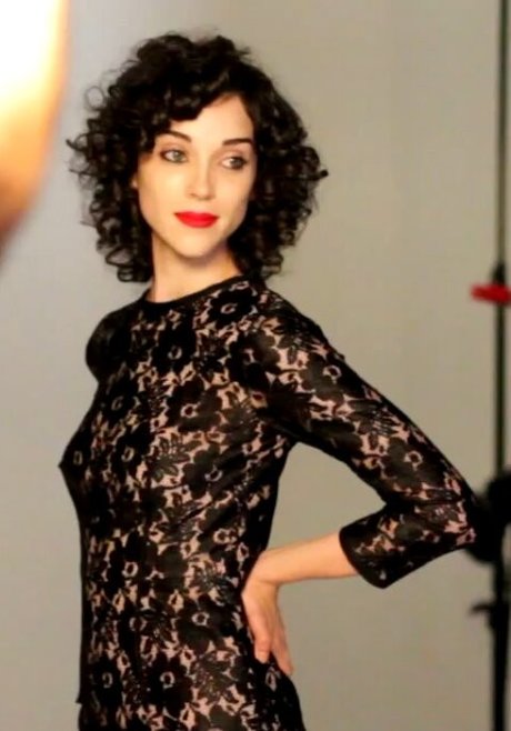 Annie Clark OnlyFans泄露裸照