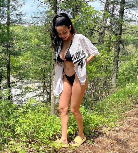 Tara Yazdi