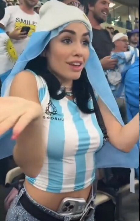 Foto di nudo di fuga di OnlyFans di Lali Esposito