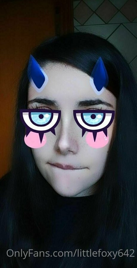 Foto di nudo di fuga di OnlyFans di Littlefoxyuwu
