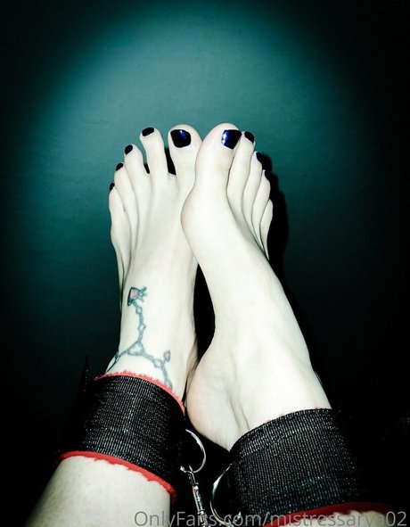 Naakte gelekte OnlyFans-foto van Mistressarya02