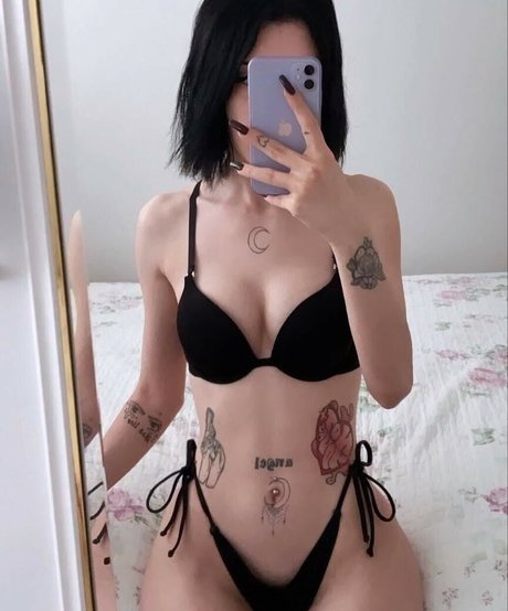Naken läckt OnlyFans-bild av Babygiirlkitty