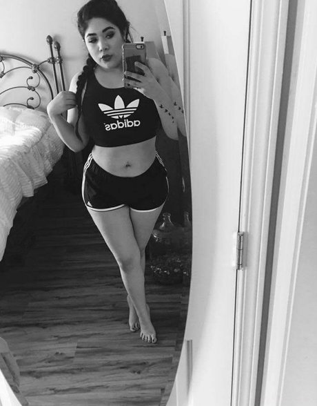 Nahá fotka uniklých OnlyFans od Instahavala321