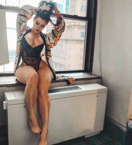 Naken läckt OnlyFans-bild av Mybeautifulgiselle